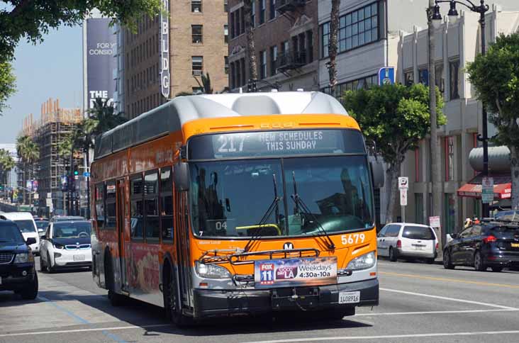 LA Metro New Flyer Xcelsior XN40 5679